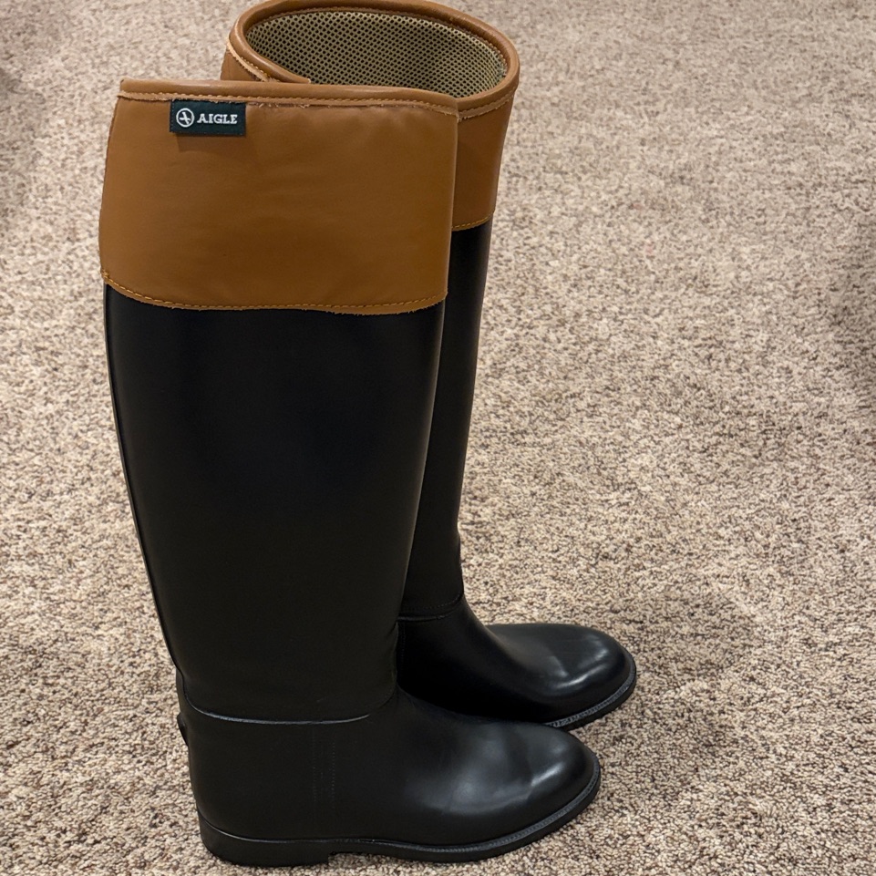 Aigle Two-Tone Equestrian Boots